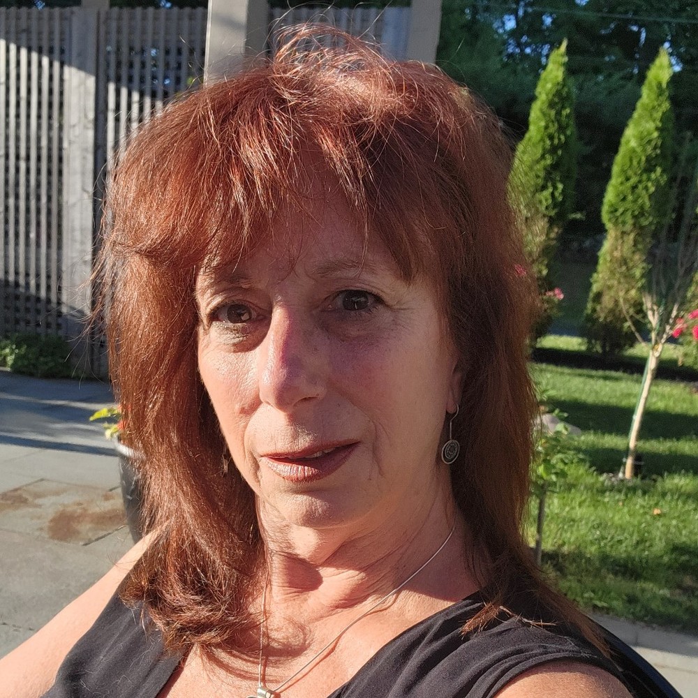 Meet your Posher, Pierrette